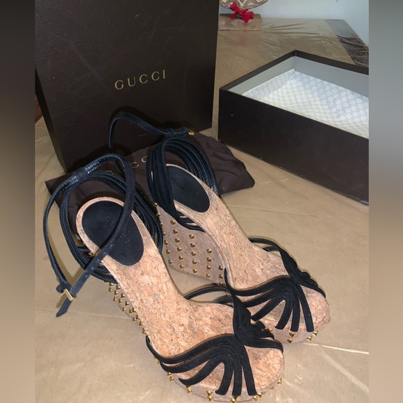 Gucci Black Gold Studded Cork Wedges Sandal-38 - Picture 10 of 11